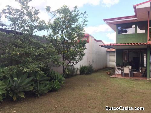 Casa en venta, Residencial Loma Verde, La Union 350mts2