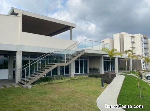 Alquiler en condominio nuevo Curridabat 