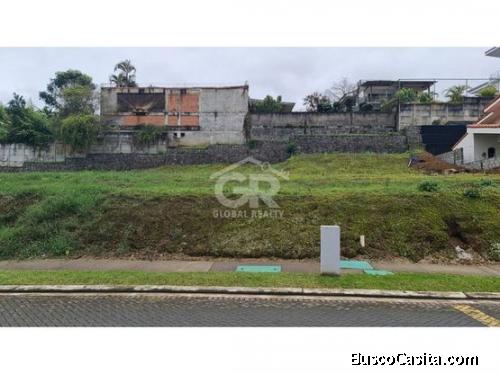Lote en Condominio en Granadilla, Curridabat.