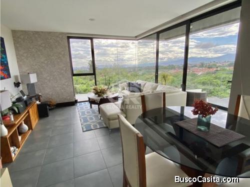 Venta de Apartamento en una planta Golfside Curridabat