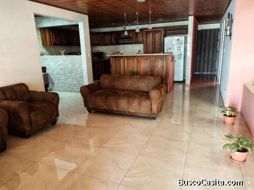 San Ramón, Alajuela, Costa Rica, Casa en venta con hermosos acabados modernos