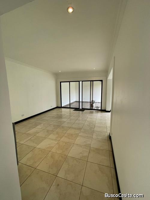 V#748 Casa Alquiler Condominio Remanzo de Mallorca, BrasilSanta Ana