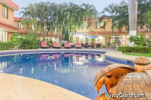 V#730  Casa de Lujo con 6 Villas.  Luxury Coco Villas. Playas del Coco.