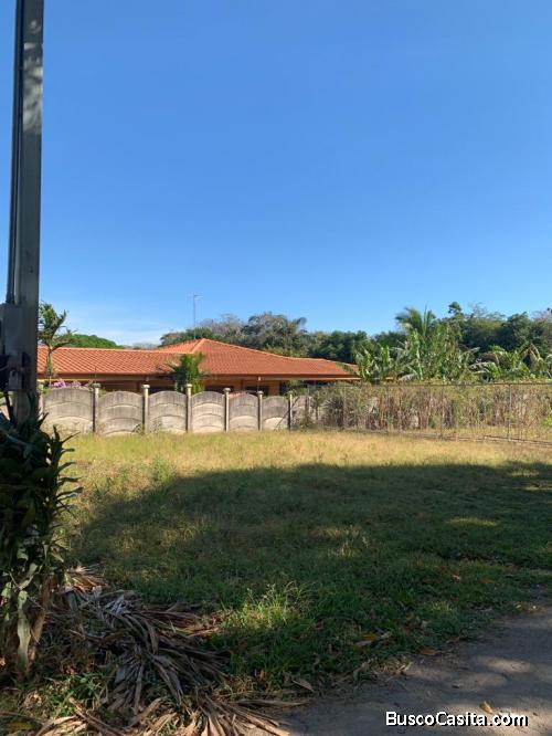 SE VENDE PROPIEDAD EN CIUDAD COLON