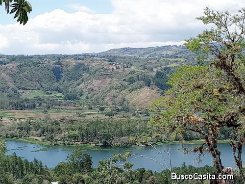 Vendo Lote con Belleza Escenica en Lago Alto Estates, Cachi - Cartago