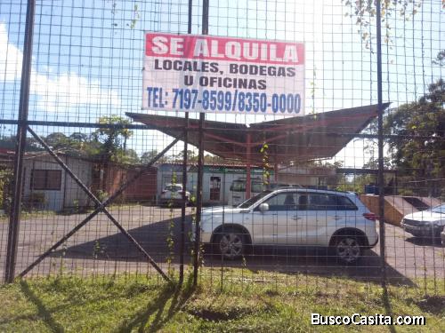 ALQUILO LOCAL COMERCIAL EXCELENTE UBICACION EN GUAPILES