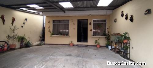 Venta de casa en el Coyol de Alajuela. Urbanización Monte Rocoso