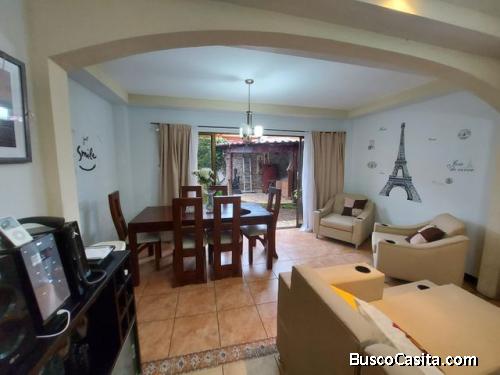 Oportunidad de adquirir Hermosa Casa a precio de Remate en San Francisco de Her 23-33