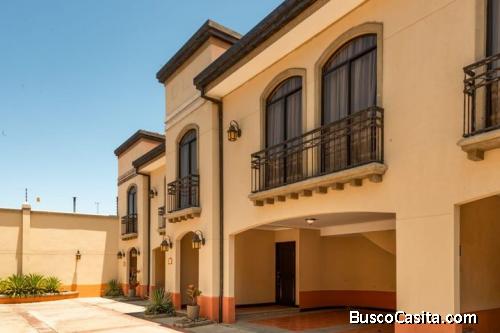 Se Vende Linda Casa en San Joaquin de Her a precio negociable 23-170