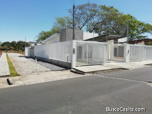 PUNTARENAS, CASA CERCA DE LA PLAYA NUEVA, RECIBO FINANCIO