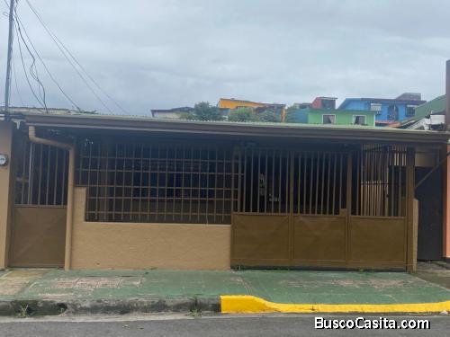 VENDO PROPIEDAD 328MTS CON 2 CASA DE HABITACION 