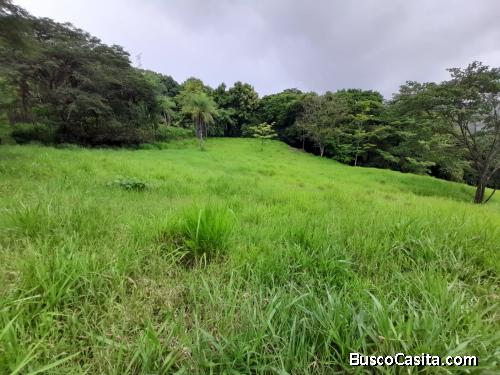 Gran Lote en Barón de Esparza perfecto para proyecto agro-ecológico autosostenible, hotel de montaña