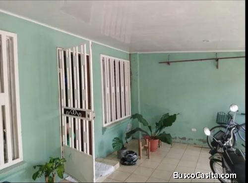 Hermosa casa en Urbanización Doña Cecilia Barranca Puntarenas