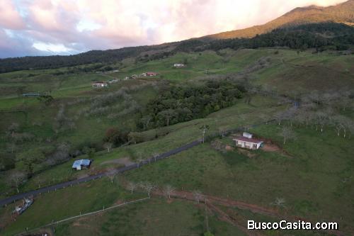 Terreno con vista impresionante a ciudad quesada de 2000 m2