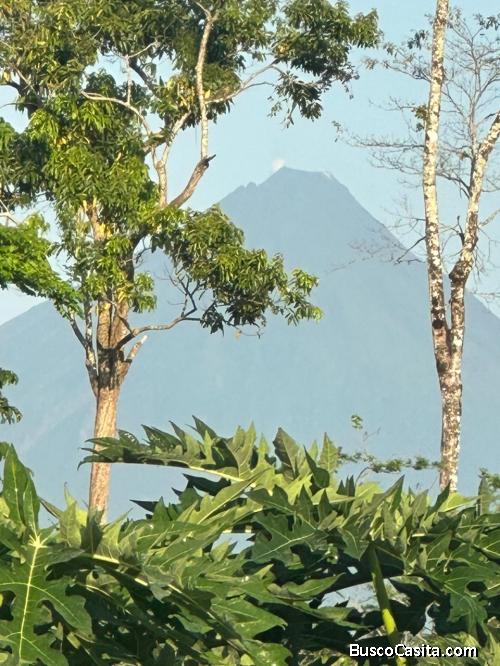 VENDO BELLA PROPIEDAD EN LOS ÁNGELES DE LA FORTUNA, SAN CARLOS.