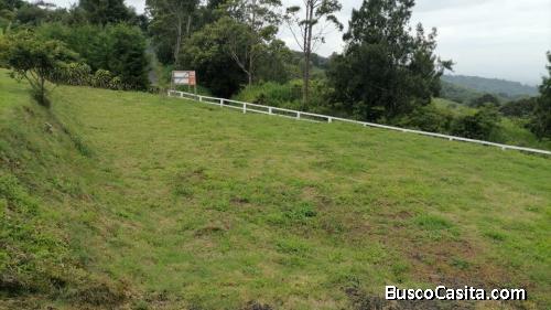 VENDO BELLO LOTE EN SARCHÍ NORTE DE ALAJUELA.