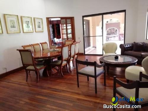 Se Vende Casa En Bosques De Lindora