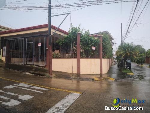 Alquiler De Casa Mercedes Sur Heredia, 2 Habitaciones! 