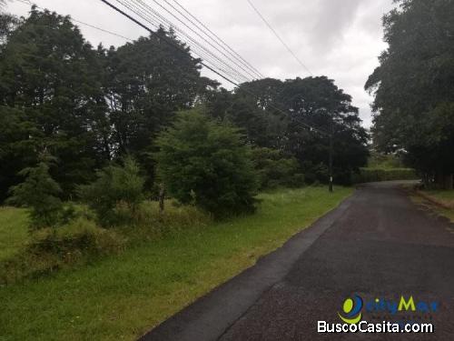 Lote En Residencial El Castillo. San Rafael De Heredia!