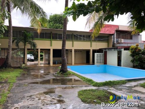 En Venta Casa De Playa En Puntarenas Frente Al Mar