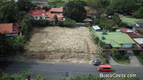 Se vende Lote Comercial y Habitacional 1150mt2 (32mt de largo), localizado en Alajuela Centro cerca 