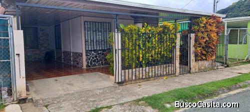 SE VENDE BELLA CASA EN CIUDAD CORTÉS, OSA, PUNTARENAS.