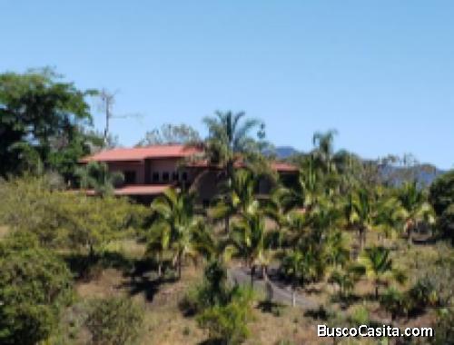 En Venta Casa Con Amplio Terreno Naranjo De Alajuela ; Idi: 133754