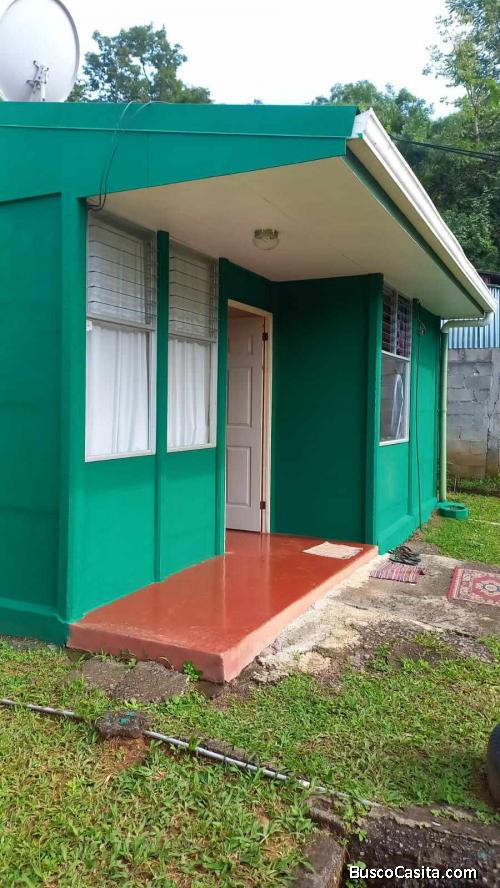DEOPORTUNIDAD BELLA CASA EN TABARCIA DE MORA, SAN JOSÉ.