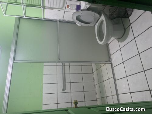 SE VENDE CASA EN ALAJUELA