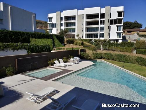 En Venta Moderno Apartamento En Guachipelín De Escazú; Idi: 128666
