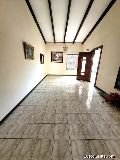 Casa En Venta En Cipreses De Curridabat San José Cr! ; Idi: 92767