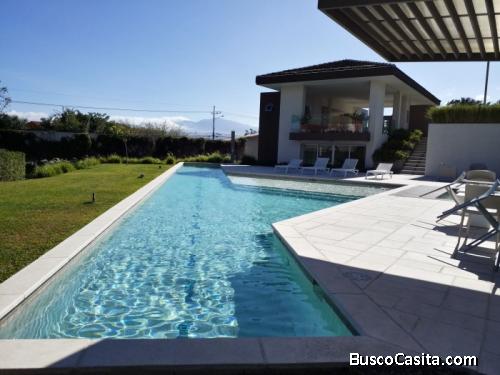 Apartamento Moderno En Venta En Escazú San Rafael; Idi: 128674