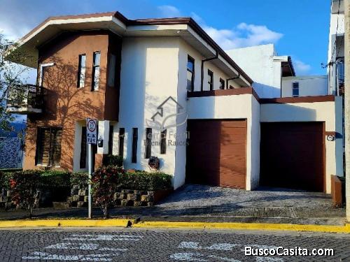 Vendo Casa Cond Terrafe, San Fco Heredia REBAJADA ¢107 millones
