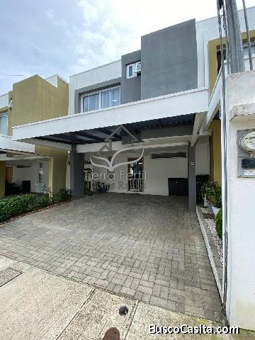 Vendo Casa Condominio Quarzo, Barreal de Heredia $170.000