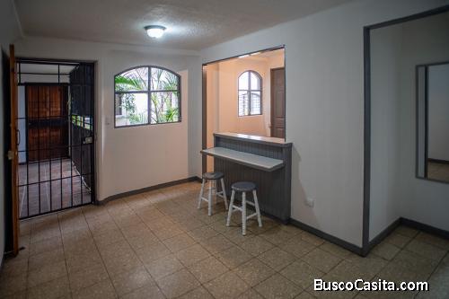 Vendo Apartamento en Condominio