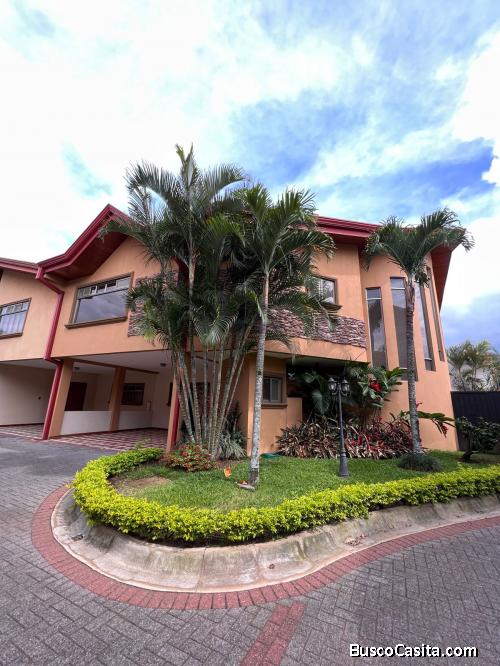 Se vende Condominio Aurora Real, Escazú, A 500MTS DE MULTIPLAZA ESCAZÚ