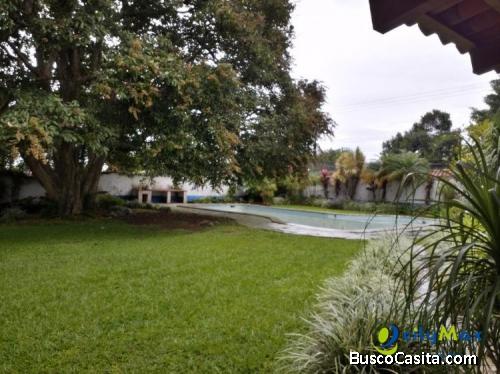 Terreno Con Casa En Venta Santa Rosa Santo Domingo Her; Idi: 110547