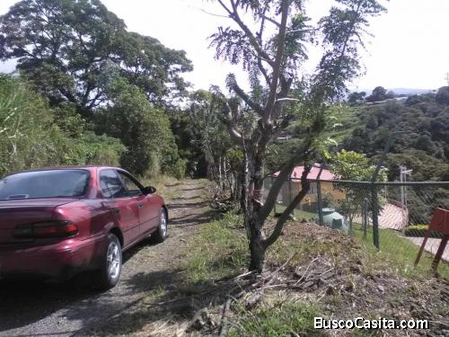 BELLA PROPIEDAD EN DERECHO EN SANTO DOMINGO, HEREDIA.