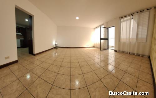 En Venta Linda Casa De 2 Pisos En Sabanilla; Idi: 130664