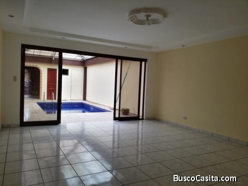 Hermosa Casa En Venta Urbanizacion La Trinidad Alajuela; Idi: 93805