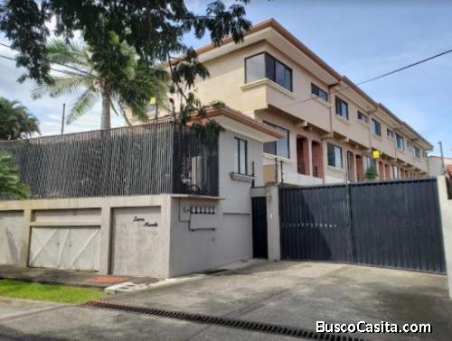 En Venta Casa En Condominio En Guachipelín De Escazú; Idi: 133795
