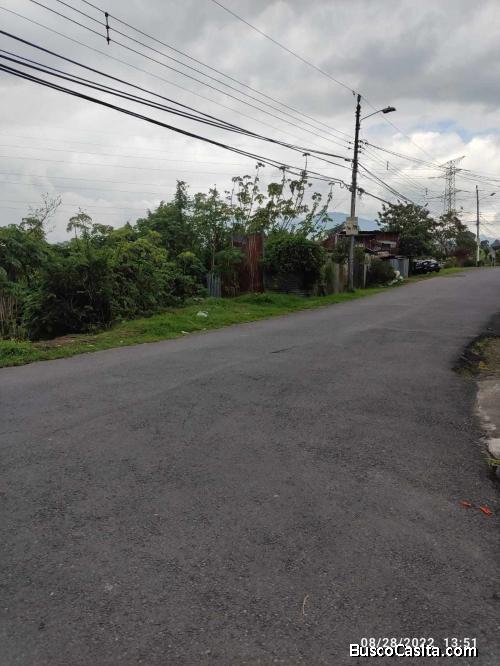 DE OPORTUNIDAD BELLA FINCA EN EL GUARCO DE CARTAGO.