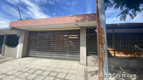 En Venta Casa Cerca Del Ferry En Puntarenas ; Idi: 140034