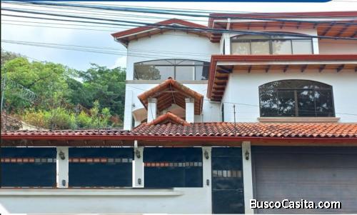 En Venta Hermosa Casa En San José Escazú Costa Rica; Idi: 140029