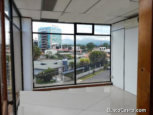 Oficinas en alquiler, cerca del Mall San Pedro, 132mtrs2