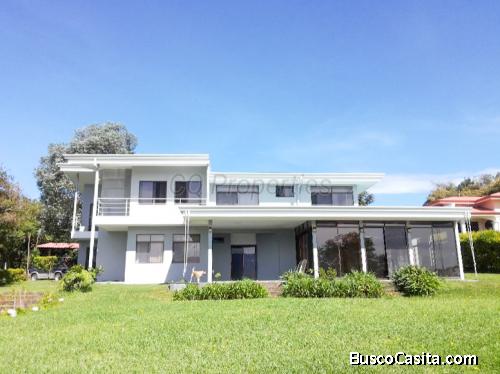 Casa con vista panoramica, Concepcion de San Rafael 1,997mtrs2