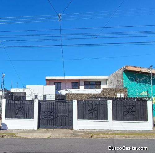 En Venta Casa + Apartamento en Tibas