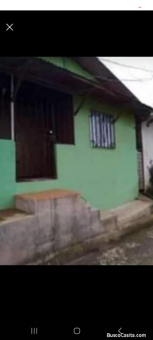 SE VENDE LINDA CASA EN FRAIJANES DE ALAJUELA.