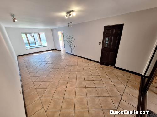 VENTA CASA DE 2 PLANTAS EN CONDOMINIO BELLO HORIZONTE ESCAZU 4 HAB