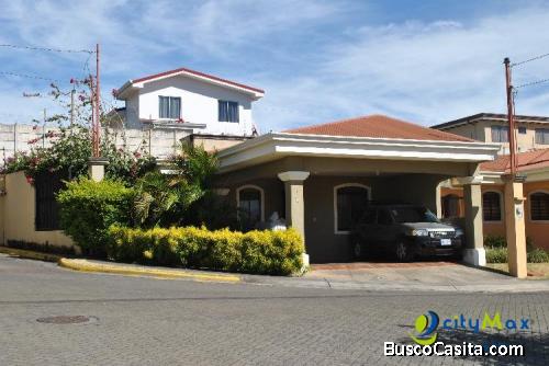 Tenemos En Venta Casa En Condominio El Coco De Alajuela; Idi: 90399
